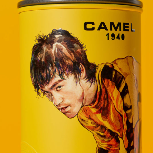 Bruce Lee Club × CAMEL によるコラボレーションボトル